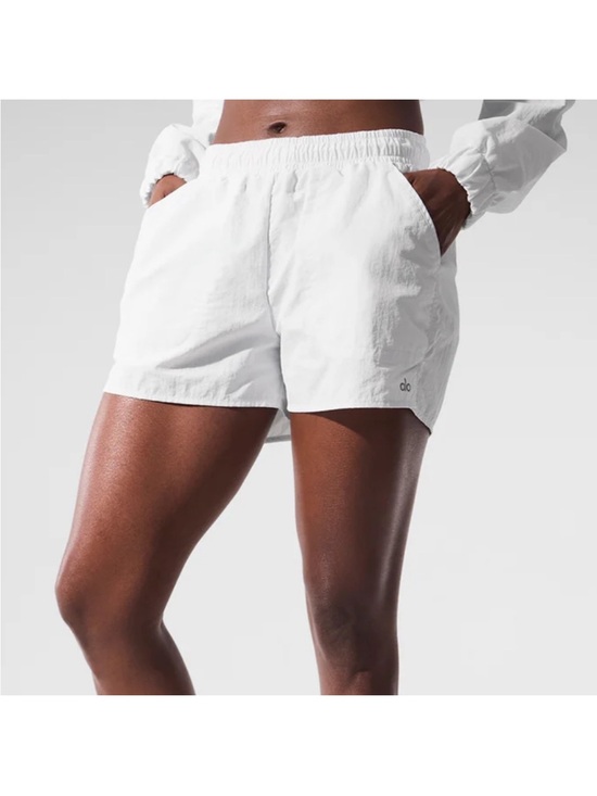 ALO Yoga Pants - ALO Yoga White Alumni  Athletic Shorts Size Medium EUC!!!